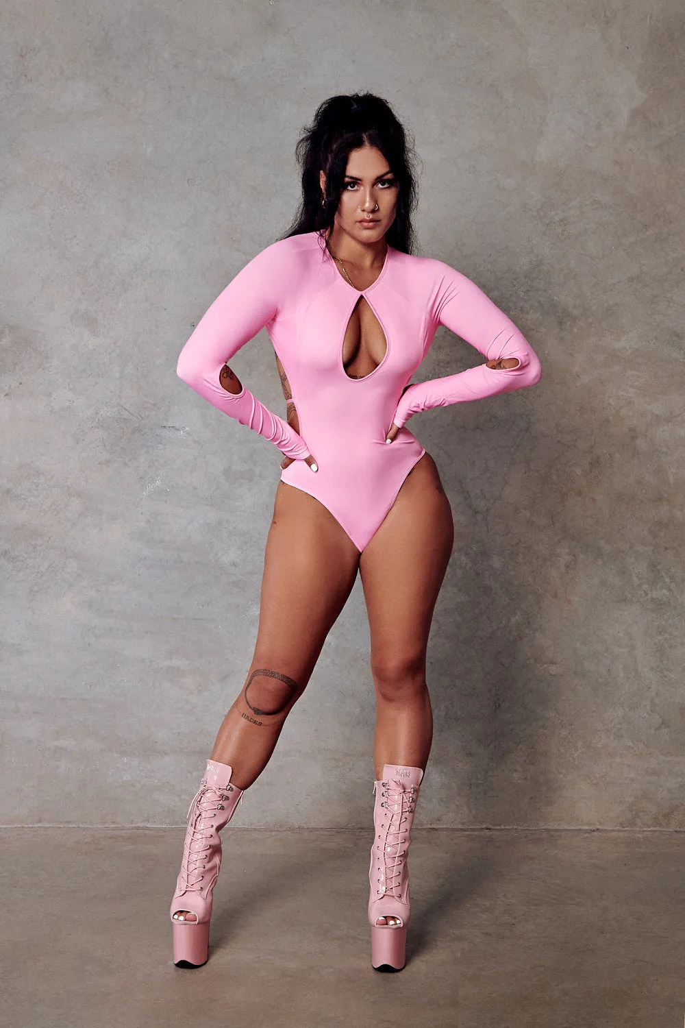 119 Plunge Bodysuit - Pink