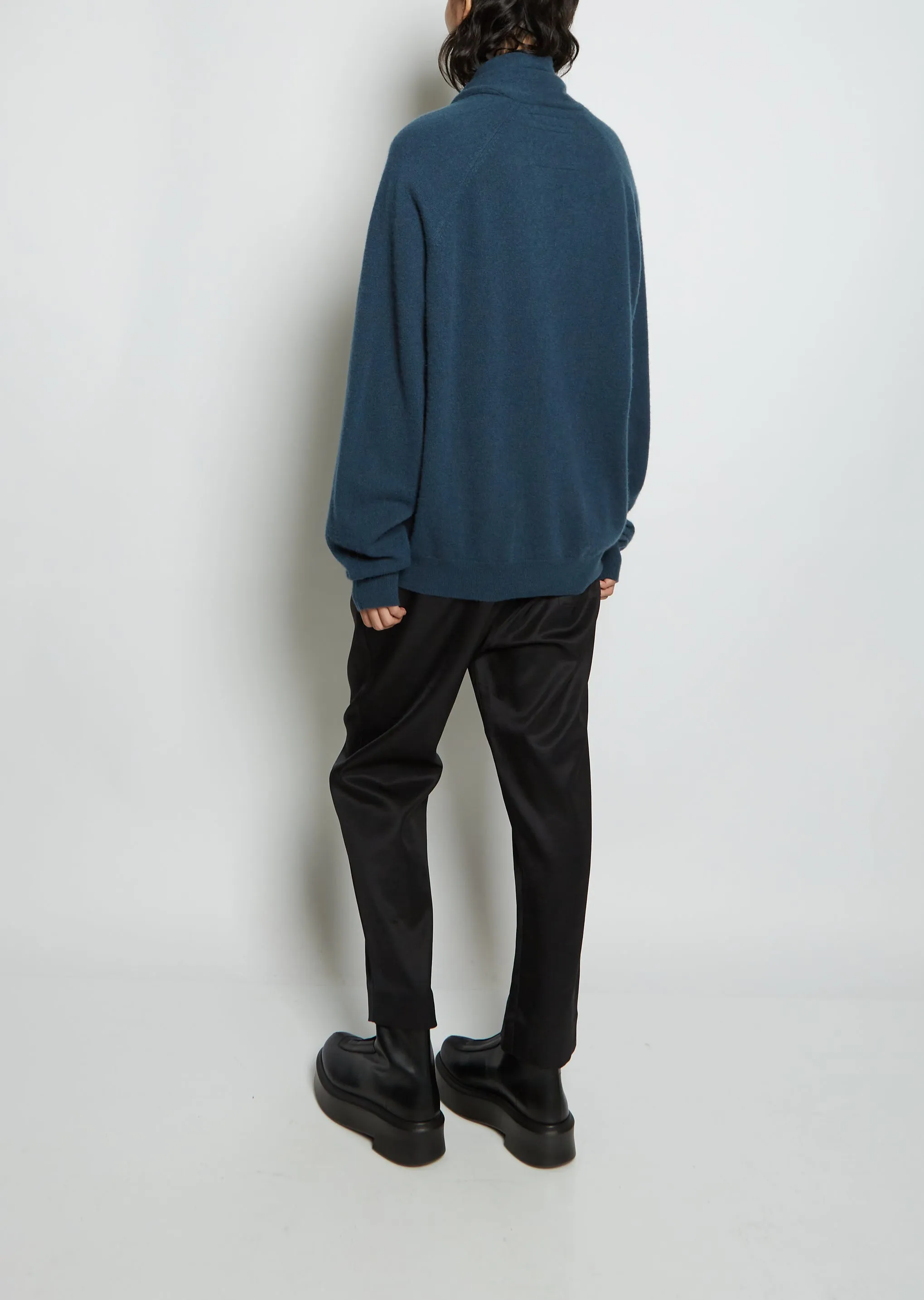 Hamza Cashmere Sweater — New Atlantis